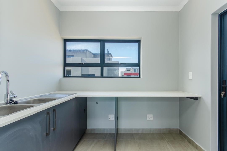 2 Bedroom Property for Sale in Langeberg Heights Western Cape